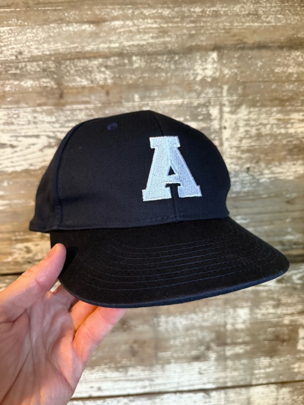 Y2K Utah state aggies Navy blue baseball cap with white letter A